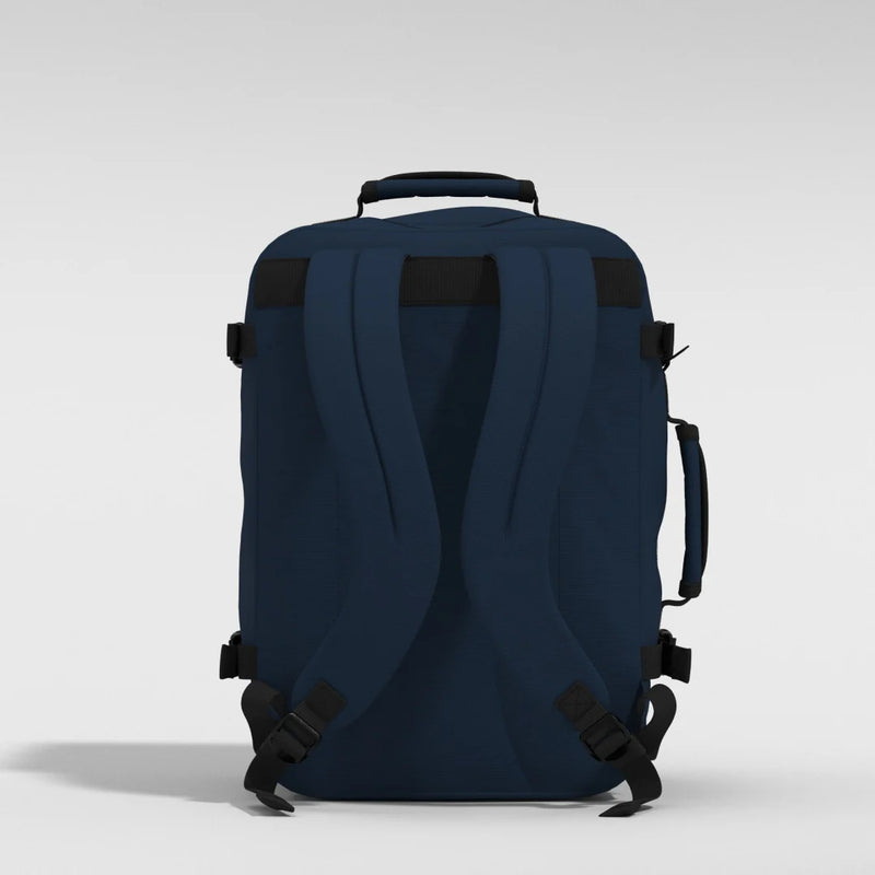 cabinzero classic 36l travel laptop backpack CLASSIC 36L – Travellers